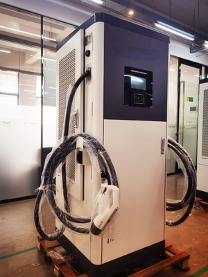 240KW/320KW/360KW CCS1/CCS2 Ενσωματωμένο διπλό-βόλο DC Ηλεκτρικό όχημα φόρτισης στοίβας / Εμπορικό σταθμό γρήγορης φόρτισης Είναι πολύ καλό για εγκατάσταση σε ξενοδοχείο, σούπερ μάρκετ, νοσοκομείο, σπίτι, κλπ.
